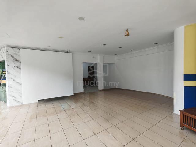 Ground floor shop @ bandar Puchong utama 1