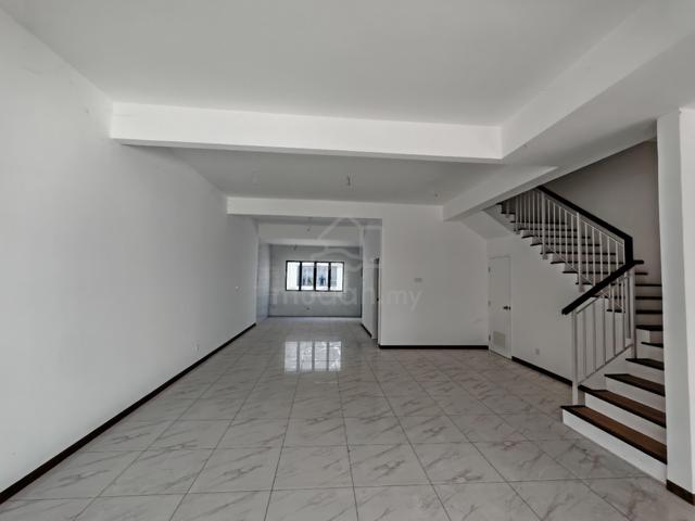 GOOD PRICE NEW HOUSE 2 Storey Terrace Gated Guarded SENNI Bukit Banyan 1