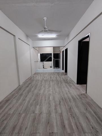 Flat Taman Bukit Segar 1