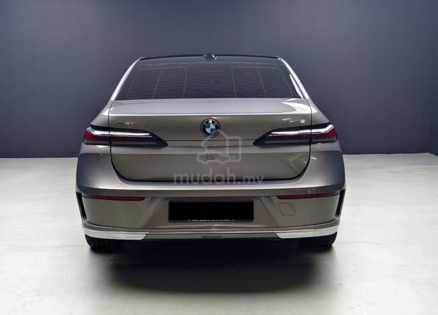 2023 Bmw 750e 3.0 xDRIVE M SPORT MY23 G70 FSR U/W - 4