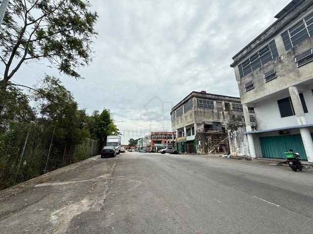 MURAH Corner‼️4 storey Shop Bandar Country Home Rawang 1