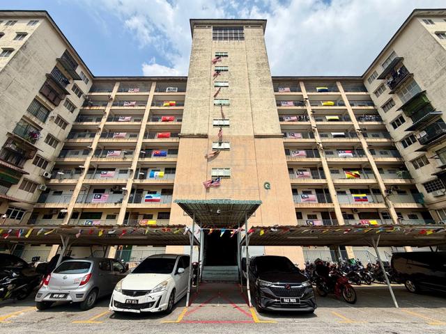 ( Medium Cost ) Apartment Permata 2 @ Taman Puchong Permai, Puchong 1
