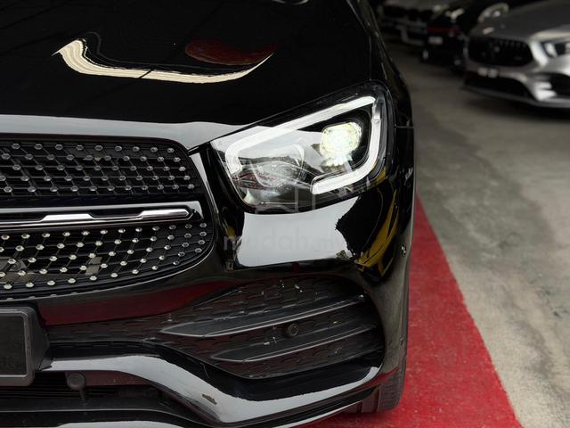 NEW STOCK, MERCEDES GLC300 2.0 4MATiC S/ROOF AMG - 3