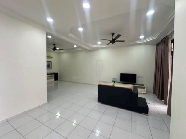 For Rent Taman Suria @ Double Storey House 1