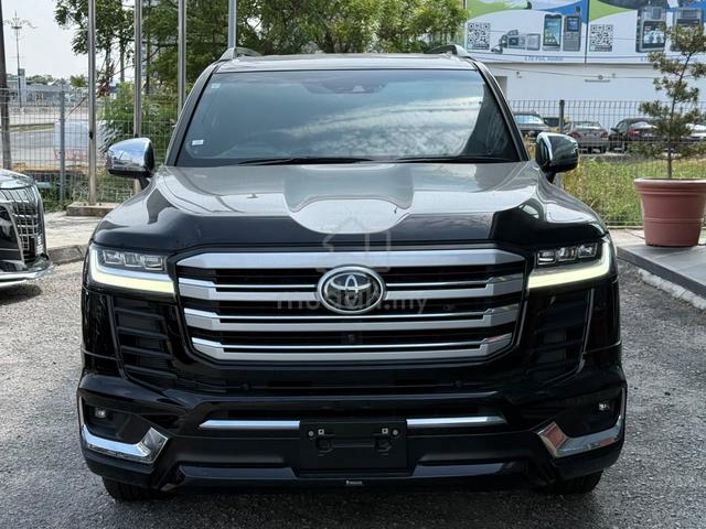 2023 Land CRUISER 3.4 ZX BLACK INTERIOR COOL BOX - 3