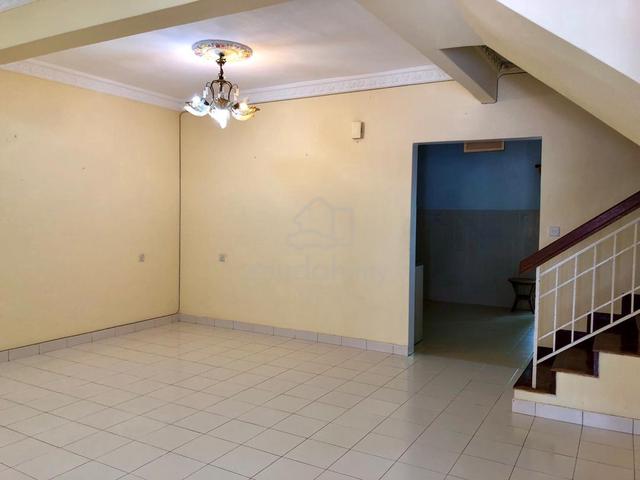 Jalan Sepah Puteri 5 Kota Damansara - 2 Storey Terrace House - Gated G 1