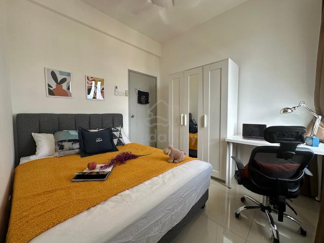 Middle Room at Golden Triangle II, Bayan Lepas 1