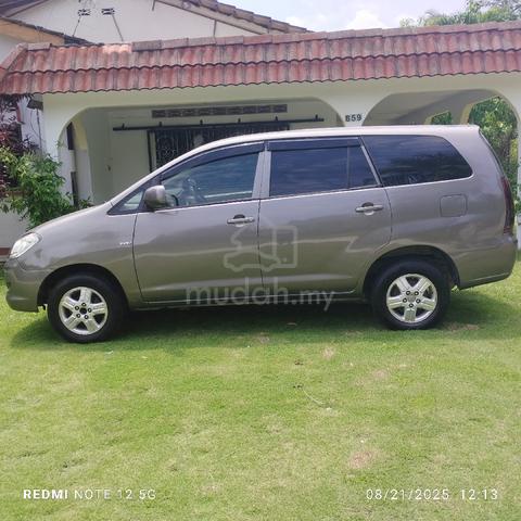 2005 Toyota INNOVA 2.0 E (M) - 4
