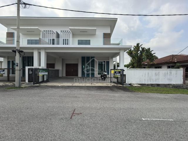 [FREEHOLD] 2  Storey Semi-D, Taman Merak, Bukit Baru, Melaka 1