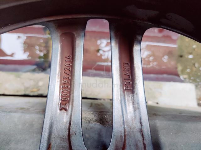 Carousel Image