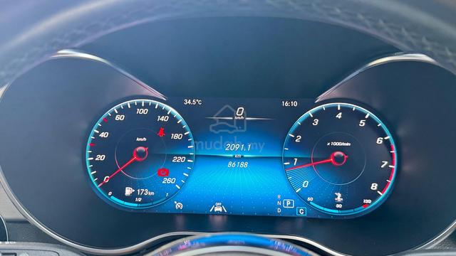 2021 Mercedes Benz GLC300 4MATIC AMG LINE 2.0L (A) - 5