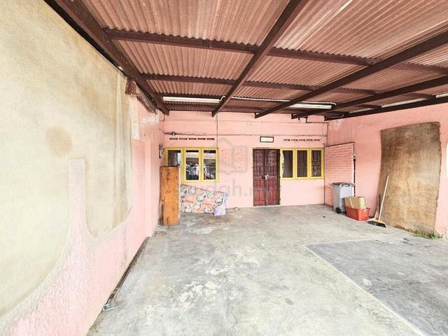 Fully Renovated Single Storry Terrace Taman Kota Laksamana Melaka 1