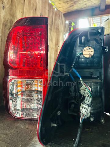 Toyota Hilux Revo GUN125 / GUN126 2018 - photo 5 of 5