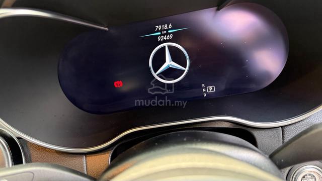 2022 Mercedes Benz GLC300 2.0 4MATIC COUPE (A) - 4