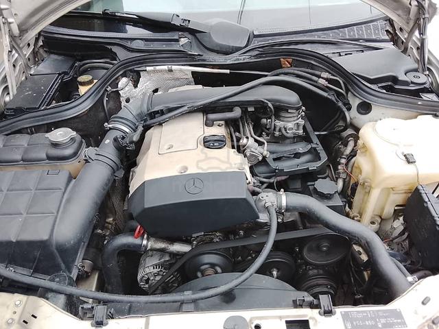 1995 Mercedes Benz 200 2.0 W123 (A) - 4