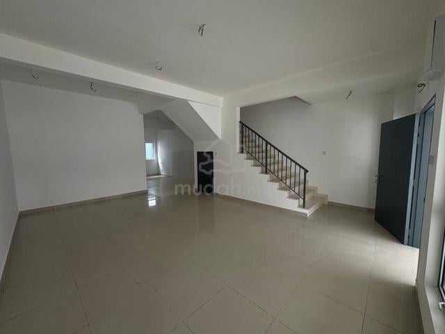 【 brand new house, bare unit 】 2 Storey House, Sari Alamanda 3, Rawang 1