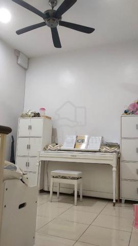 NICE! Tmn Merbau Indah, 3 Storey | Renovated | Sungai Dua, Butterworth 3