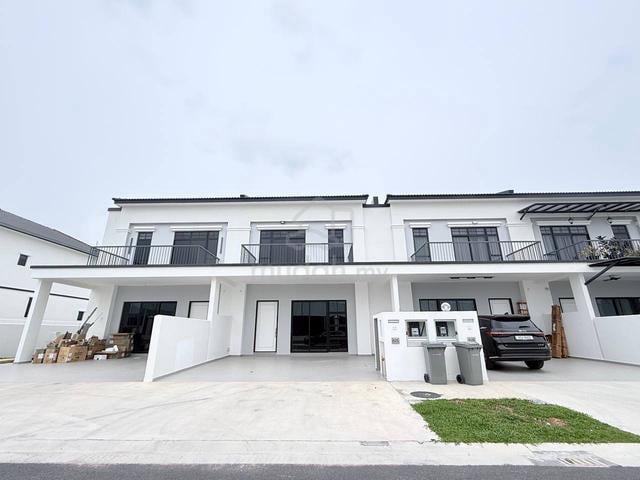 The Commune @ Eco Botanic 2 , near Horizon , Medini , 2Storey Cluster 1
