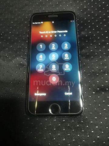 iphone 7 (128GB) - photo 2 of 6