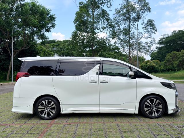2018 2020 Toyota ALPHARD 2.5L SC FULL SPEC - 2