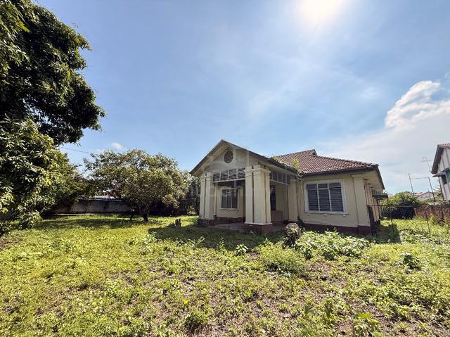 Jalan Berek / Jalan Barrack 1 Storey Bungalow 18000 Sqft at Georgetown 1