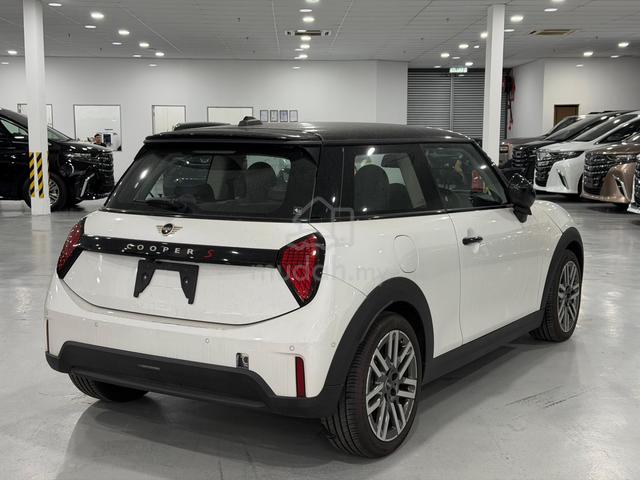 UNREG 2024 Mini COOPER 2.0 S MY24 F66 GRADE 5A JPN - 4