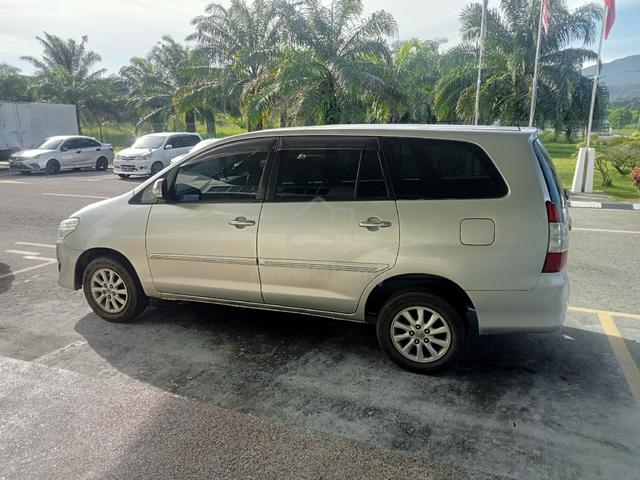 2012 Toyota INNOVA 2.0 G (A) - 3