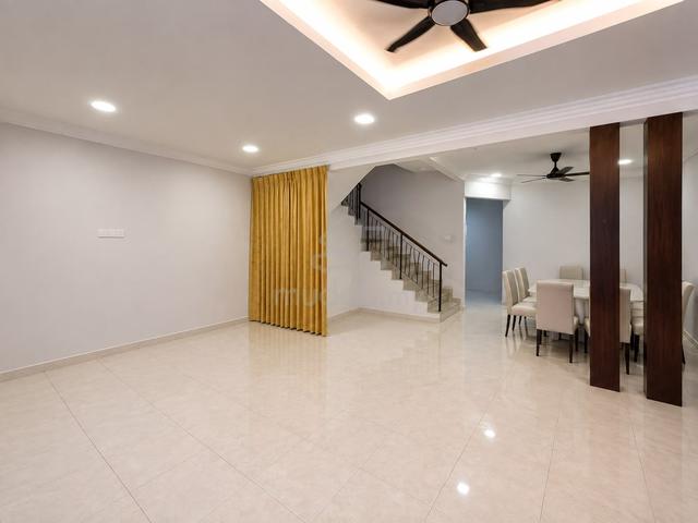 Kajang Bukit Mewah 2 Storey House , Freehold , 20x70 , Fully Renovated 1