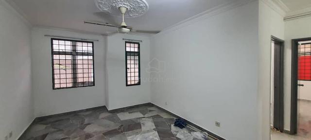 Ilham Apartment 1