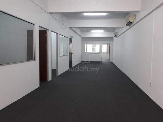 Bandar Puteri Puchong 1st floor office, 1650sf partition, Puchong 1