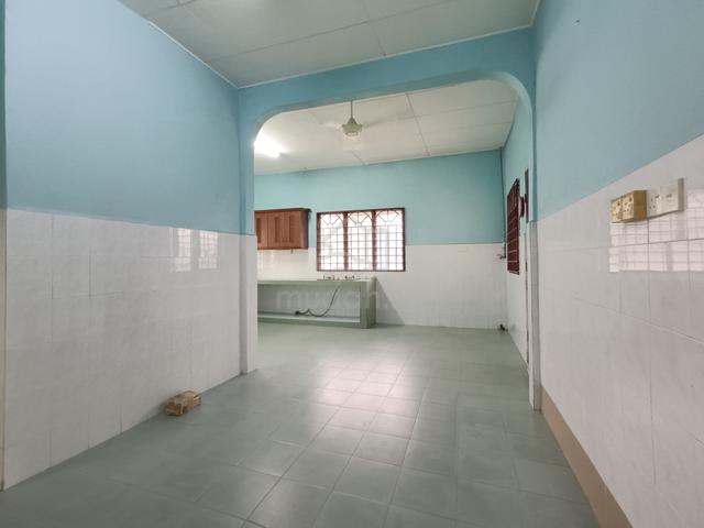 Freehold Corner Lot Taman Sungai Kapar Indah (Below MV) 5