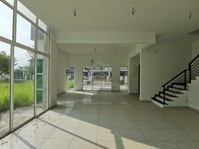 Super Big Land Corner Lot Bukit Banyan Eugenia 2 Stry Semi D For Sales 1