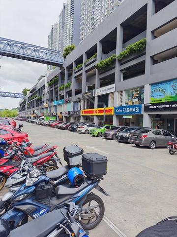 Savana Lifestyle Shop Southville City 1