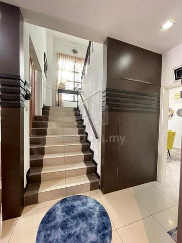 3 Storey Terrace Semi D End Lot Jalan Puncak Bayu Taman Pulai Bayu 1