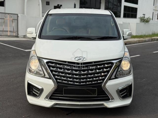 2016 Hyundai GRAND STAREX ROYALE 2.5 (A) TIPTOP - 3