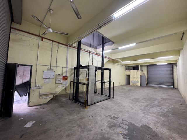 Kawasan Perindustrian Pandan Double Storey Factory 1