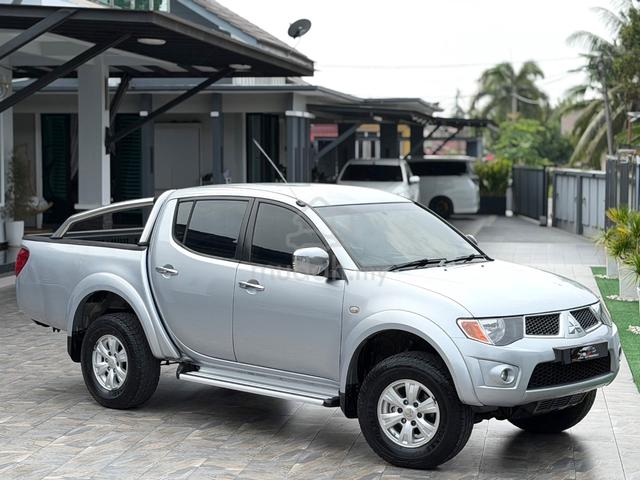 2009 Mitsubishi TRITON 2.5 4x4 (M) SATU OWNER AAA+ - 1