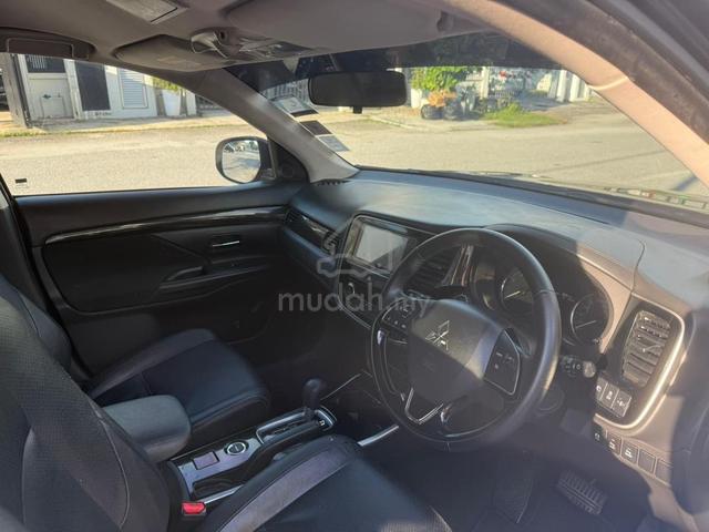 2021 Mitsubishi OUTLANDER 2.0 AWD 2.0L (A) - 5