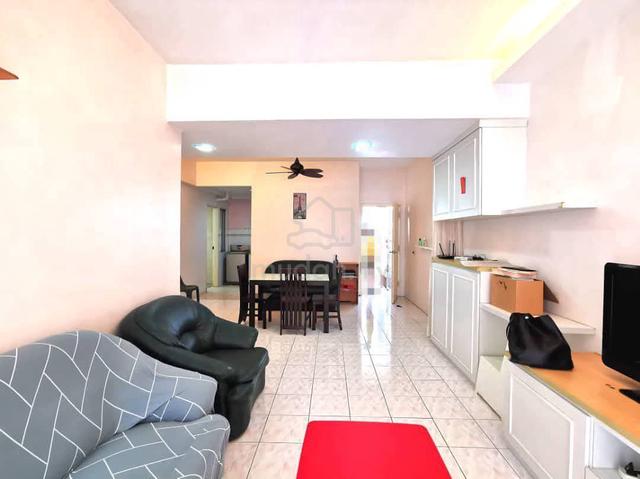 Putri Ria Apartment 1