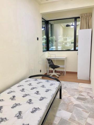 Subang jaya🔥Female room @1 min to LRT/BRT Usj 7, taipan, ss15 1