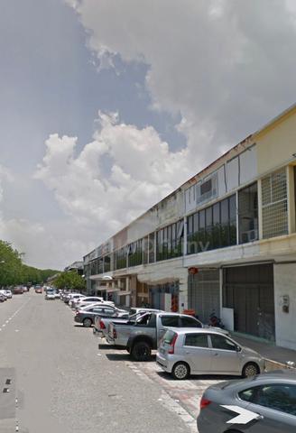 1.5 storey terrace at IKS juru 1