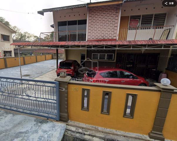 Semi Detached house 1