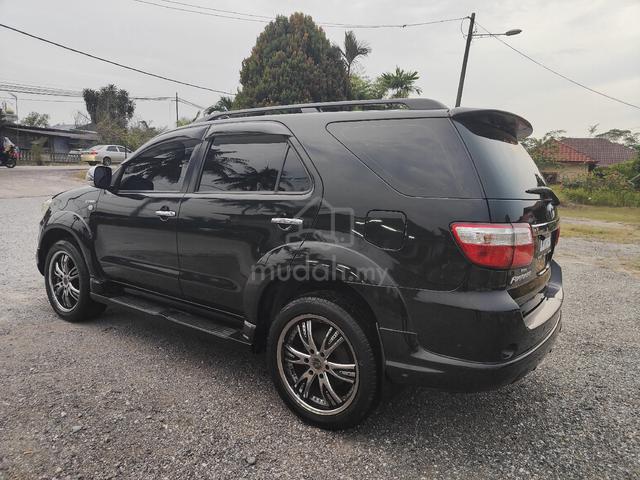 2010 Toyota FORTUNER 2.7 V TGN51R-NKPSKE FACELIFT - 5