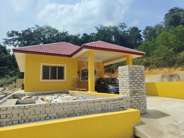 Rumah banglo ( Baru) sg pelong(sg buloh) 1