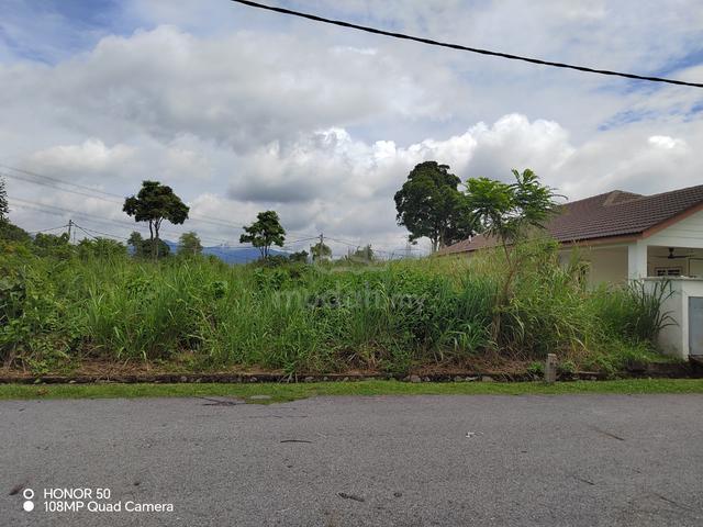 Seksyen 10 Bandar Tasik Senangin Lenggeng 1