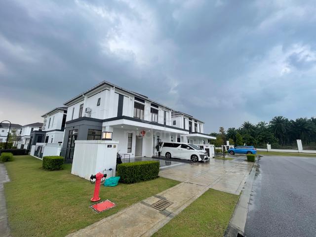 REGENT GARDEN @ Eco grandeur SEMID for Rent Puncak Alam ENDLOT unit 1