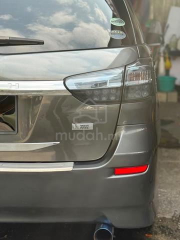 2012 Toyota WISH 1.8 X ZGE20G FACELIFT (A) - 4