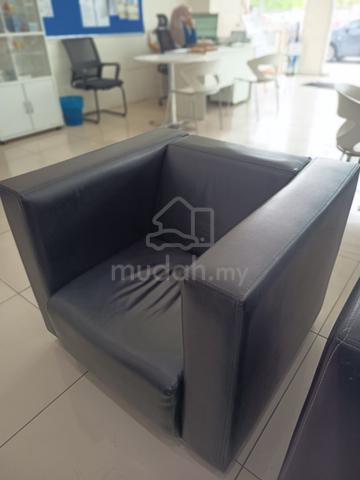 1 Seater Sofa (Armchair Cube Style) - photo 4 of 4