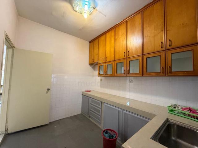 Perling Double Storey House Partial Furnished 2