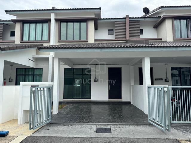 Gated Guarded 2 Storey Terrace at Hijauan Hills,Simpang Ampat 1